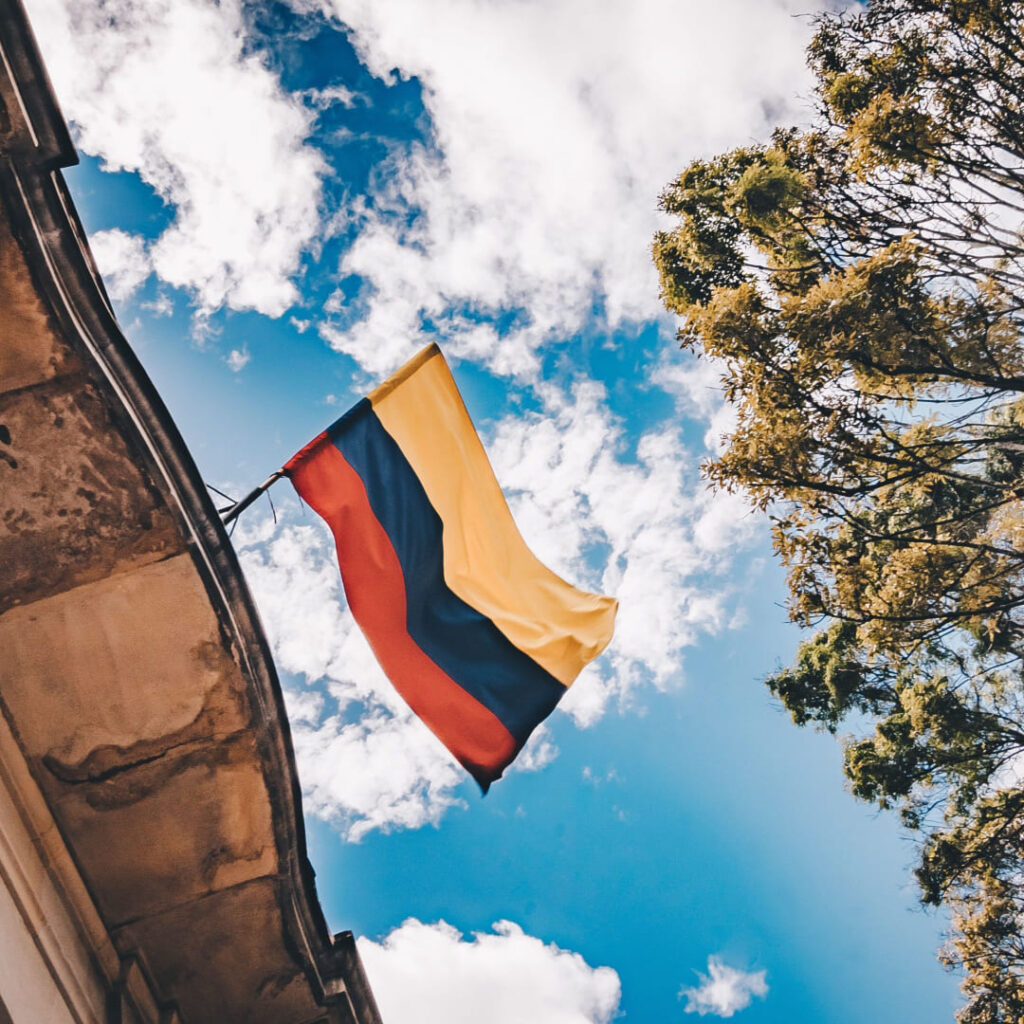 Inversiones Alternativas en Colombia, inversiones en colombia, en qué invertir en colombia, como invertir en colombia, diversificar en colombia