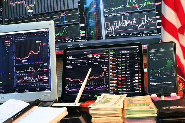 Apps Para Comprar Acciones Desde Colombia, comprar acciones desde colombia, acciones app trii, app trii, hapi, compra acciones seguro